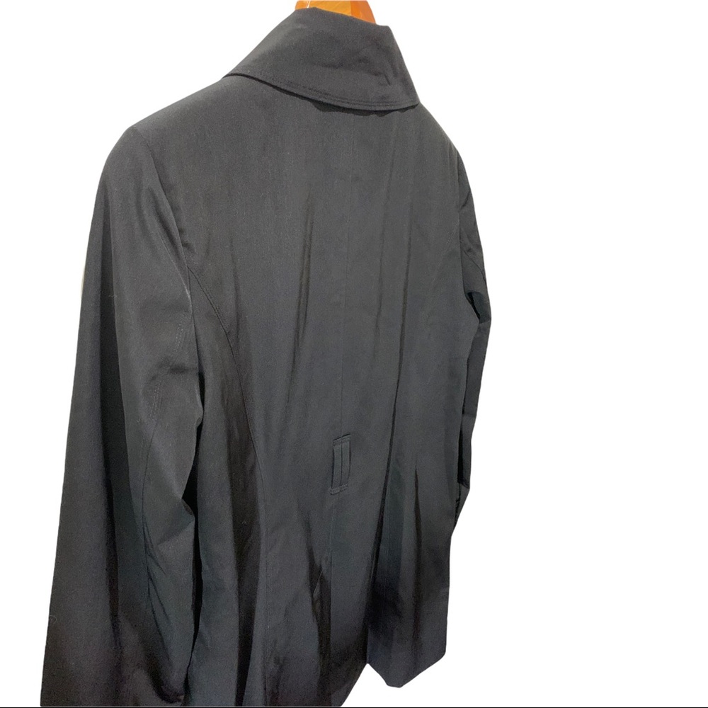 LONDON FOG BLACK FULL BUTTON DOWN  LS INTERIOR LINED TRENCH COAT SIZE MEDIUM - Picture 15 of 16